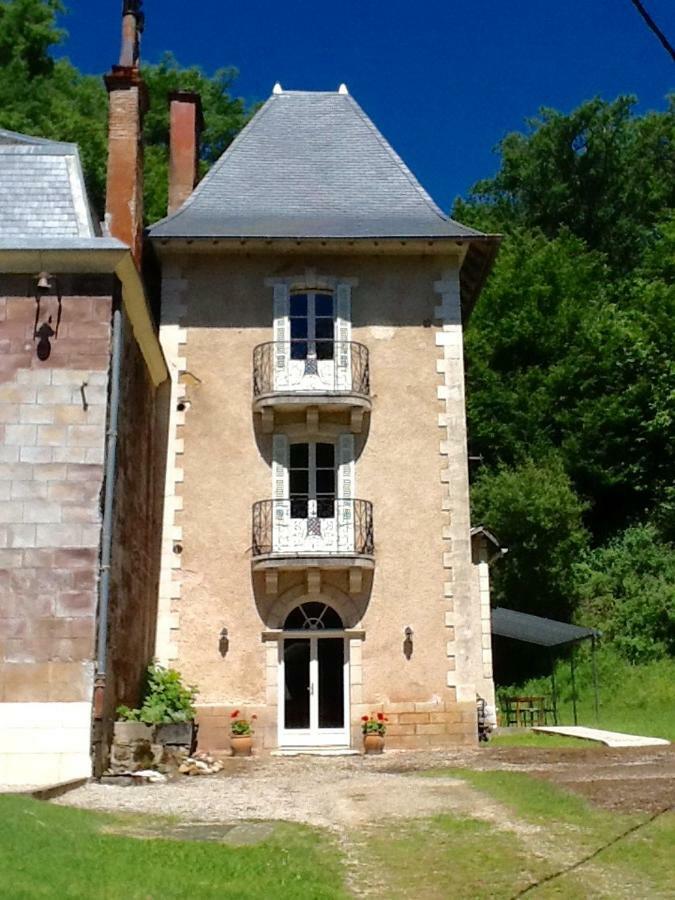 Apartamento La Tour Du Chambon Brignac-la-Plaine Exterior foto